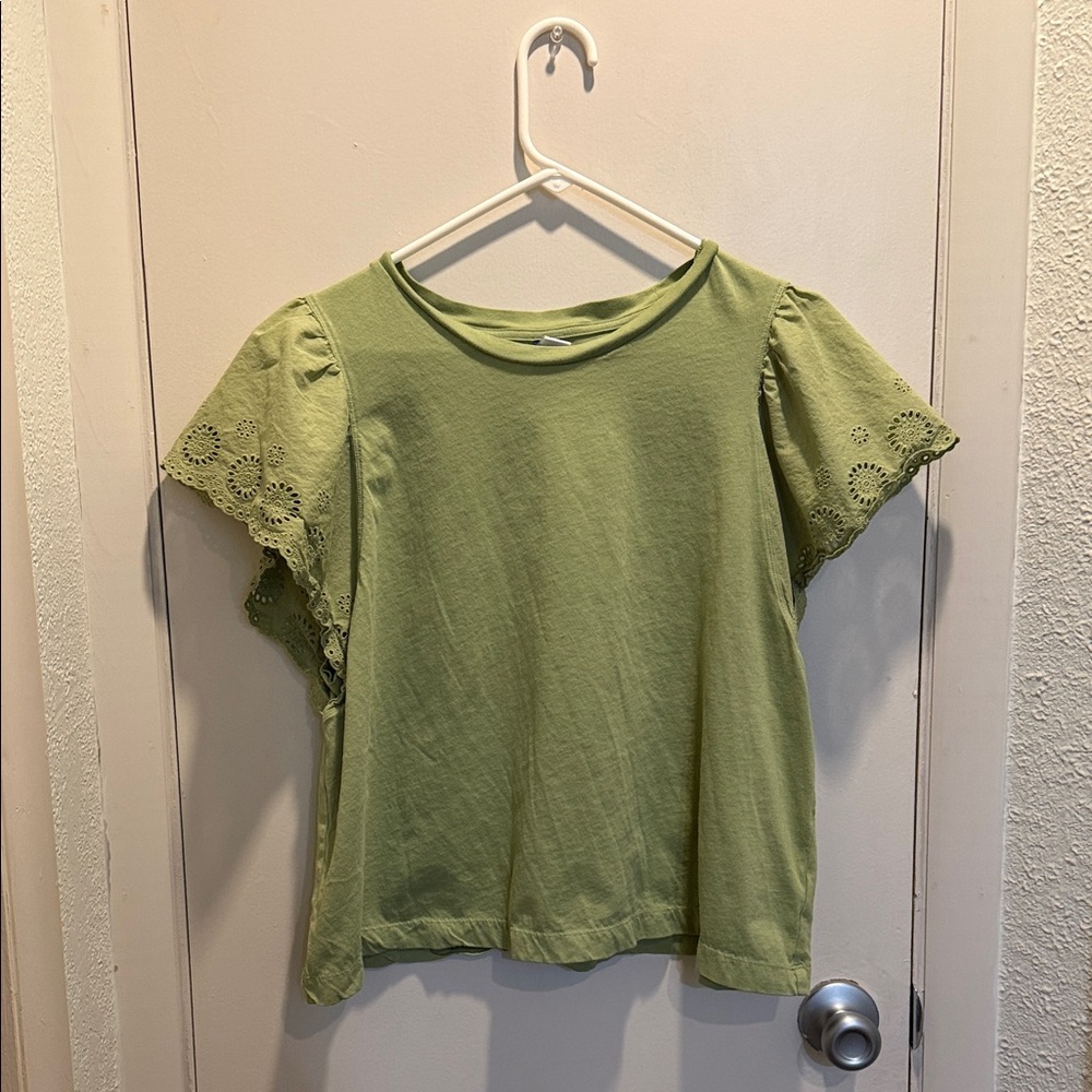 Old Navy Light Green Eyelet Sleeve Top